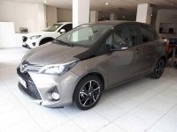 Toyota Yaris I-Feel! hibrido bi-tono SOLO 500KM!!!